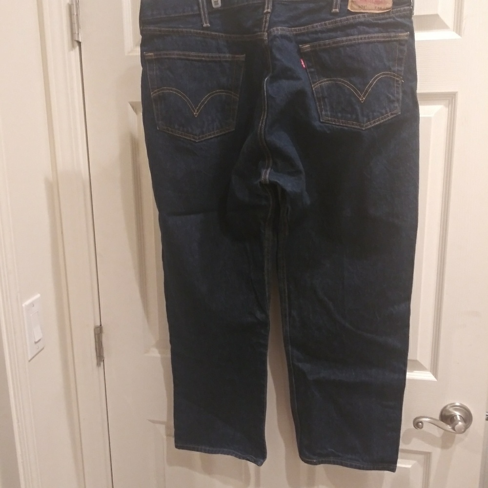 Like bran new men's levis